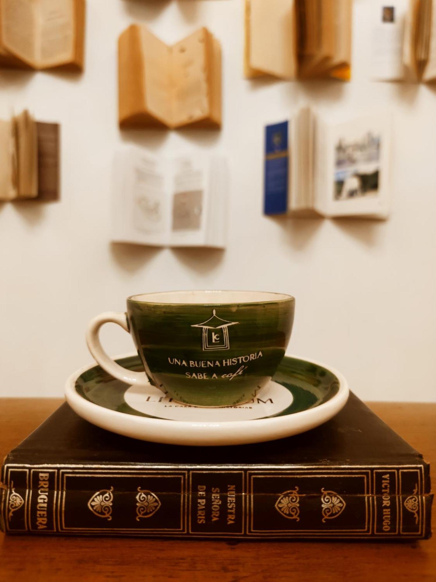 מלון מומפוס Literatium מראה חיצוני תמונה
